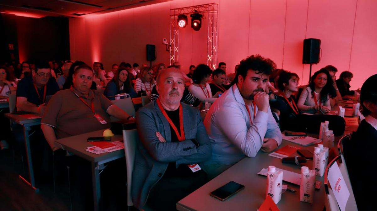 Imágenes de la primera jornada del 4º Congreso de CCOO del Hábitat